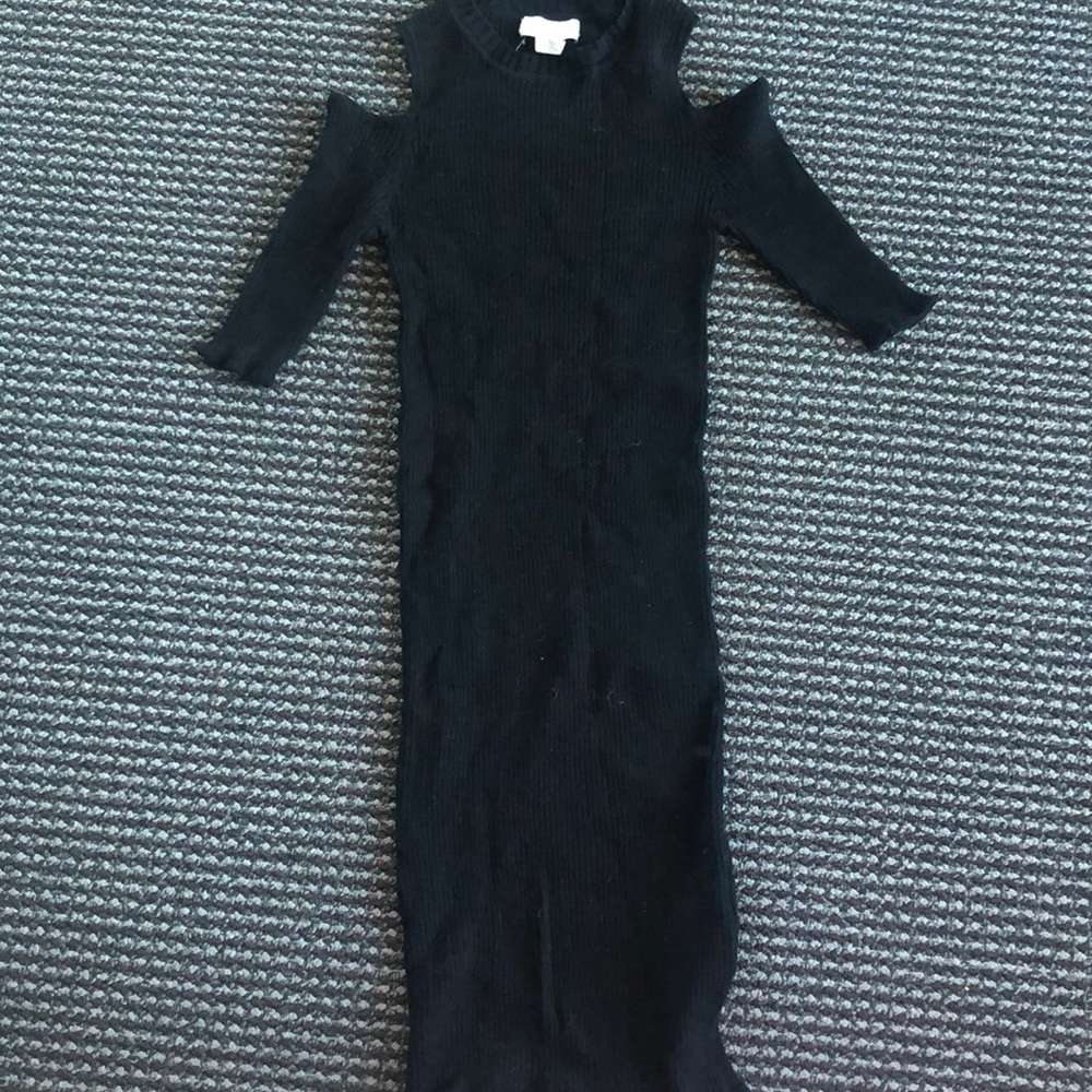 FOREVER 21 skin tight black dress